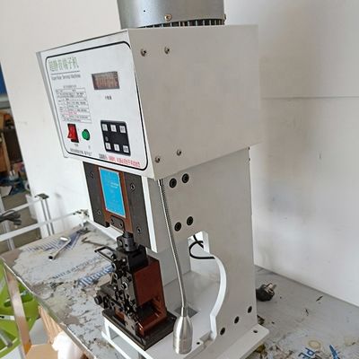 Ultra-quiet 2.0Ton Terminal Crimping Machine Made in Wire Range 0.1-4.5mm2 AWG11-AWG32